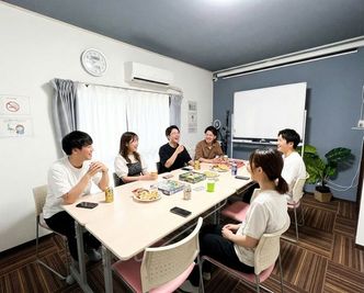 オフ会でも利用も多いです。 - TSUBAKI船橋 TSUBAKI船橋スペースの室内の写真