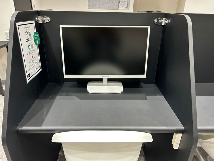 【モニター席A】PC作業に最適な半個室スペース（1名） - いいオフィス玉造 by BEL～Brick Enter Lab～