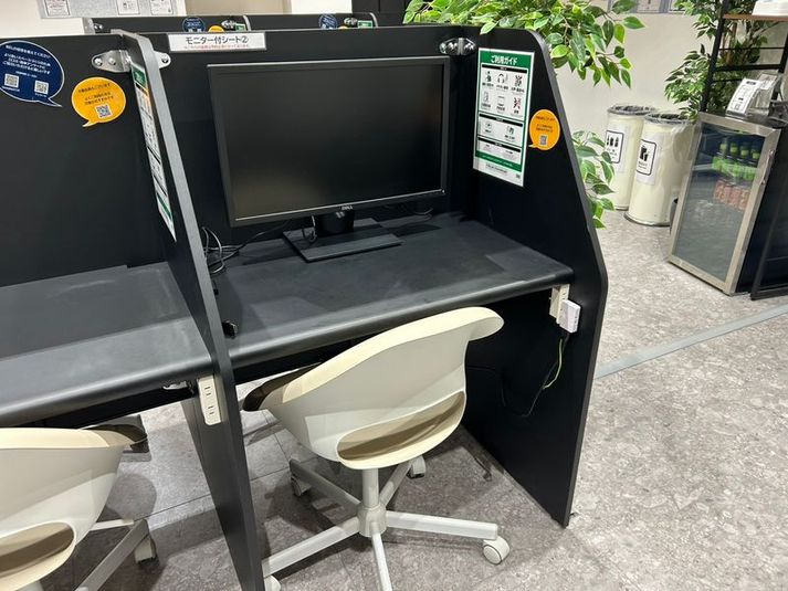 【モニター席B】PC作業に最適な半個室スペース（1名） - いいオフィス玉造 by BEL～Brick Enter Lab～