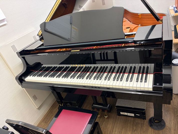 グランドピアノ防音部屋 3番教室 - ユニスタイル所沢