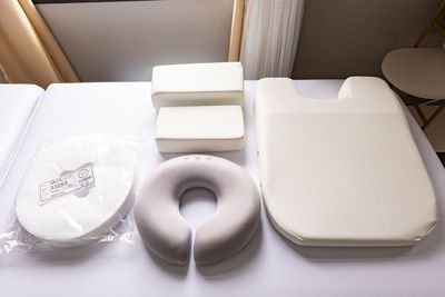 各種枕、胸当て、フェイスシート - レンタルサロン Palette（パレット）まっちゃまち店の設備の写真