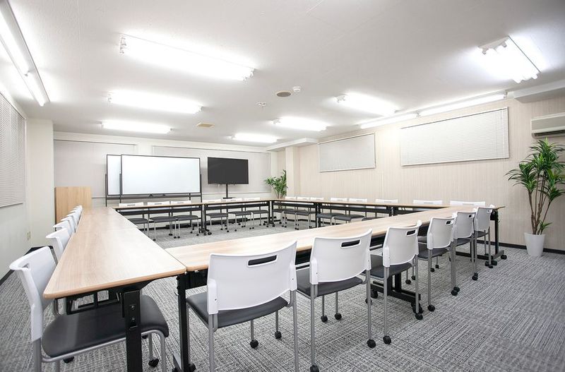 【ROOMs茅場町店 】東京メトロ日比谷線/東西線茅場町駅 2分 - 貸会議室ルームス　茅場町店
