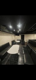 駅徒歩5分｜最大40名OKの貸切空間。バーカウンター＆ラウンジ完備でパーティー・イベントに最適 - レンタルスペース　トロピカーナ