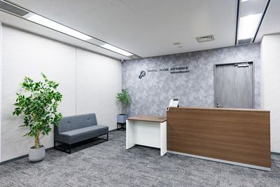 ２階：受付 - リファレンス西新宿大京ビル貸会議室 S202-203の室内の写真