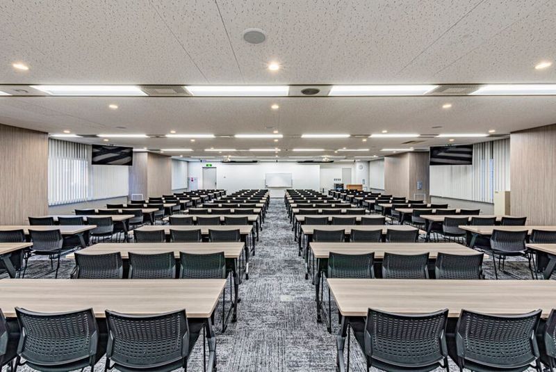 S507会議室：スクール形式 - リファレンス西新宿大京ビル貸会議室 S507の室内の写真