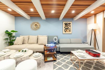 コティ京都駅前ラウンジ｜Koti Kyoto Loungeの室内の写真
