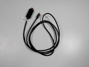 最新のMacBook・iPad・AndroidスマホのUSB-C端子にも対応。持ち込むのはPCだけでOK。 - 《gRoom武蔵小杉》レンタルスペース 《gRoom武蔵小杉》レンタルスペース【7〜12名様】の設備の写真