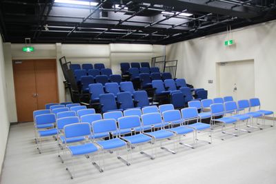 最大60名収容 - スタジオ・小劇場「シアターウィング」 四ッ谷のホール型イベントスペース・小劇場の室内の写真