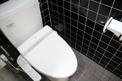 男女別トイレ - スタジオ・小劇場「シアターウィング」 四ッ谷のホール型イベントスペース・小劇場の設備の写真