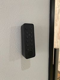 電子錠で解錠・施錠できるので、鍵の受取・返却の手間がありません。 - ３０Ｘ（サンマルクロス） レンタルスペースの設備の写真