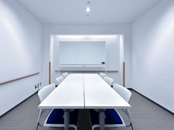 ビジョンセンターグランデ東京浜松町 3F 301室の室内の写真