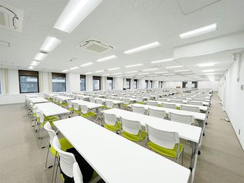 ビジョンセンター田町 5F Vision Hallの室内の写真