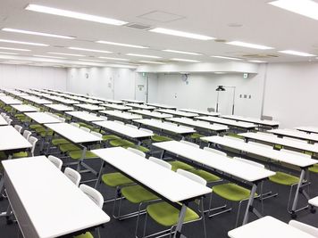 ビジョンセンター田町 2F B＋C室の室内の写真