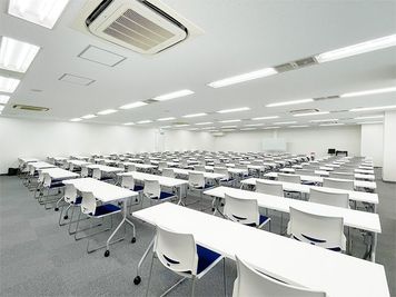 研修・セミナー・カンファレンスに最適|設備が充実した都心の大型ホール・会議室。スタッフも常駐で安心。 - ビジョンセンター品川