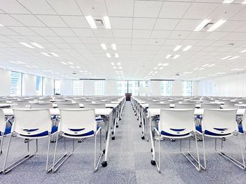 研修・セミナー・カンファレンスに最適|設備が充実した都心の大型ホール・会議室。スタッフも常駐で安心。 - ビジョンセンター横浜みなとみらい