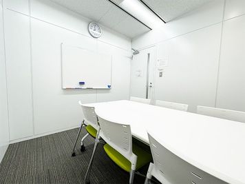 会議・商談・小規模研修に最適｜設備充実の都心会議室。スタッフ常駐で安心。 - ビジョンセンター横浜（西口）