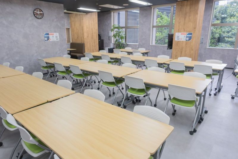 貸し会議室 - 新宿アイタウン会議室