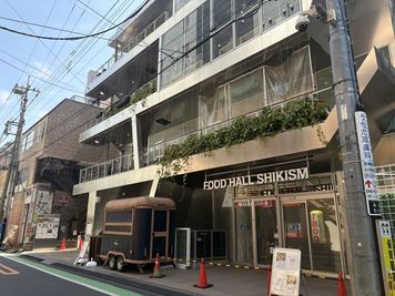 SHIKISM外観 - SHIKISM 多目的スペース（SHIKISM3階・志木起業センター内）の室内の写真
