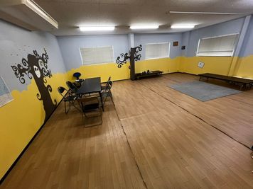 イエロールーム - ハイジ  イングリッシュ　スクール ハイジ　イングリッシュスクールの室内の写真