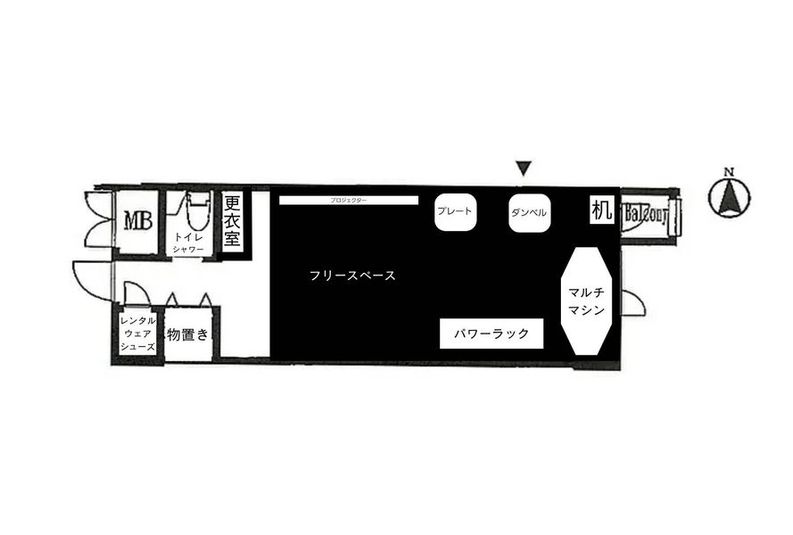 プロジェクター完備のモチベが上がるレンタルジム - 大阪心斎橋レンタル&パーソナルジムHighsA