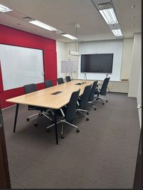 Regus 会議室｜高速Wi-Fi完備の落ち着いたビジネス空間 - リージャス会議室 日比谷ビジネスセンター