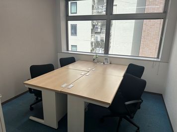 【期間限定！ドリンク無料☕】Regus 会議室｜高速Wi-Fi完備の落ち着いたビジネス空間 - リージャス会議室 名古屋駅東口