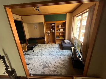 畳ラウンジ亀有の室内の写真