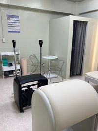 【オープンイベント6月末まで】HARUレンタルピラティススタジオの室内の写真