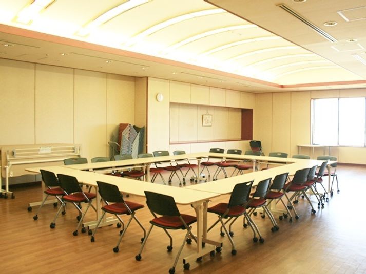 会議室 - 東京会議室 おしごとカフェ＆ホール　キャリア・マム