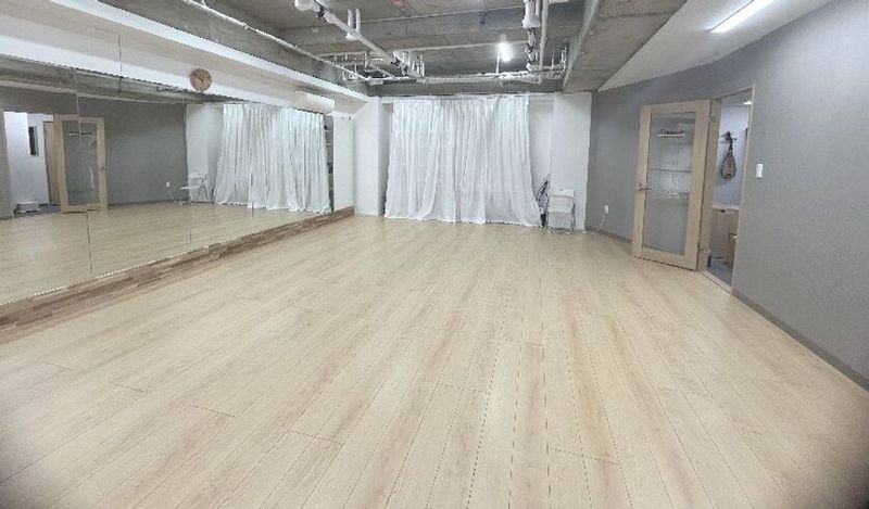 華楽坊・川崎スタジオ - 華楽坊・川崎ダンススタジオ