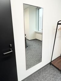 姿見 - ロイヤルスタジオ ロイヤルスタジオ (大会議室 / Room2)の設備の写真
