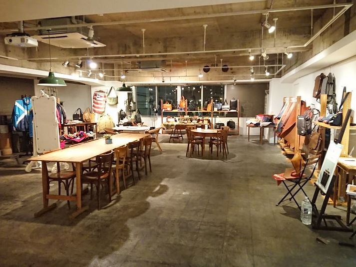 カフェイベントスペース120㎡+ギャラリー展示/控室50㎡ - レンタルスペース 　パズル浅草橋