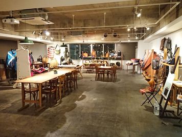 イベントスペース - レンタルスペース 　パズル浅草橋 カフェイベントスペース120㎡+ギャラリー展示/控室50㎡の室内の写真