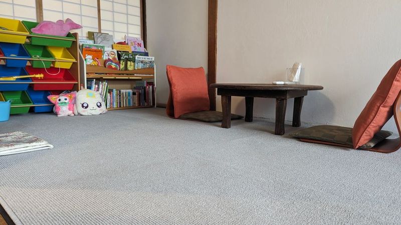 おかしや カフェスペース - プラスショコラ西陣