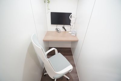 ＜ワークスポット西中島南方No.1＞南方駅目の前🚃完全個室💼Wi-Fi📶電源🔌テレワーク/オンライン会議/面接 - 【ワークスポット西中島南方】