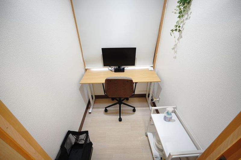 大手町Terrace 1名席半個室No.4 - 【大手町Terrace】