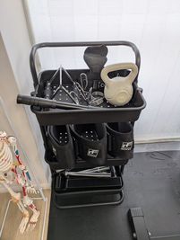 ベルト、パワーグリップもご自由にお使いください！ - Agelessたまプラーザ たまプラーザ駅徒歩4分　レンタルジム/スタジオの設備の写真