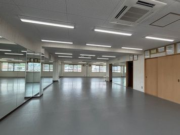 バレエ・ダンス教室 「Amelia -アメリア-」 ピラティスやバレエのレッスンに！「Amelia- アメリア-」の室内の写真