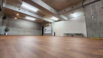 STUDIO IMPROVE レンタルダンススタジオの室内の写真