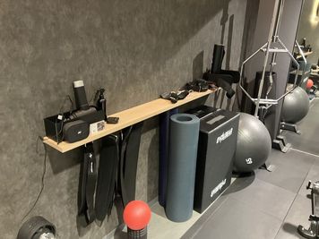 トレーニングスペースCRAZY BOSSの設備の写真