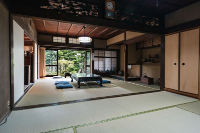 床の間、書院のある和室 - 古民家「アサノヤ」 アサノヤの室内の写真