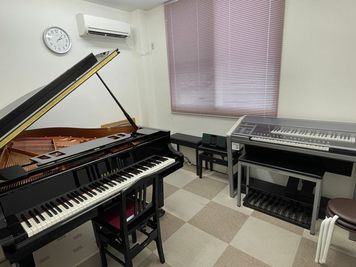 ヤマハミュージック直営教室！ピアノ・エレクトーンの練習ができるお部屋です - ミュージックセンター岡南