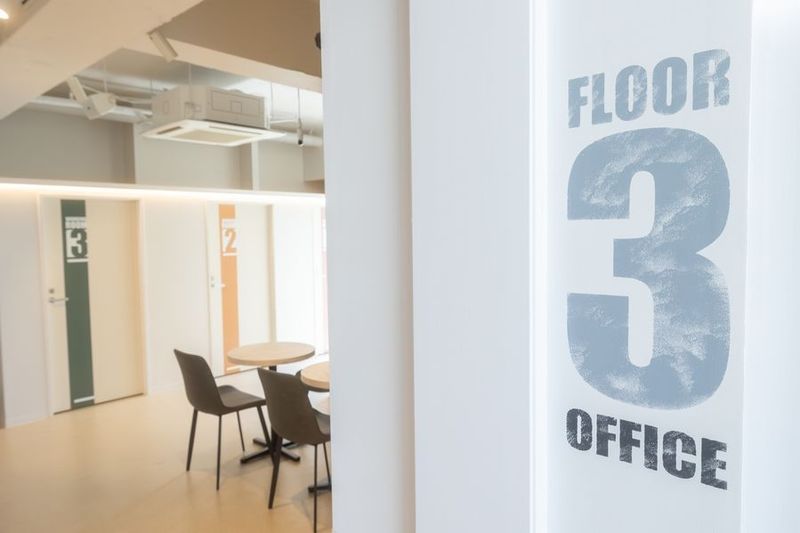 ととのい＋ 天井解放型個室ブース：3F集中席 ROOM4の外観の写真