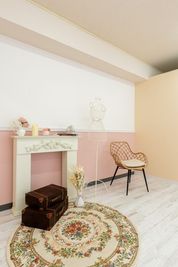 アンティーク調の可愛い撮影ブース🕯️ - Studio Myuletteの室内の写真