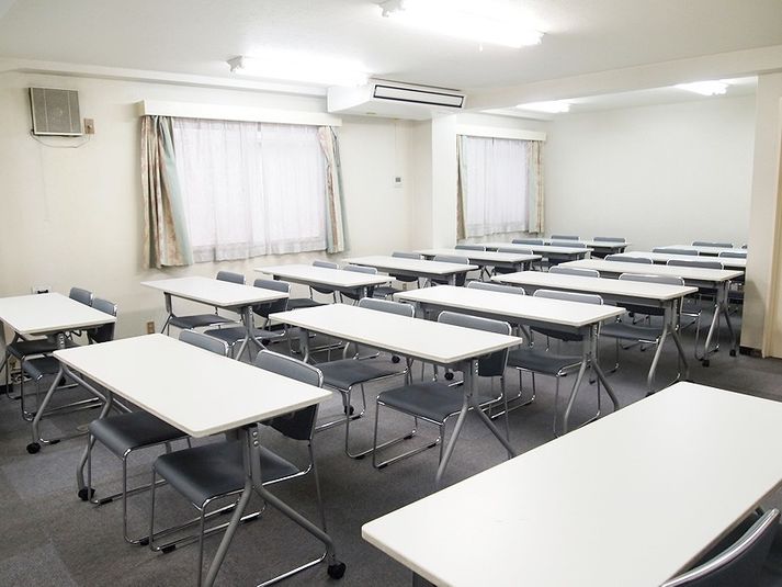 301会議室 - 貸教室・貸会議室　内海