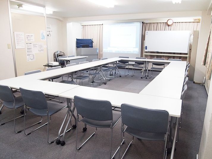 301会議室 - 貸教室・貸会議室　内海