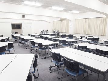 貸教室・貸会議室　内海 3F教室の室内の写真