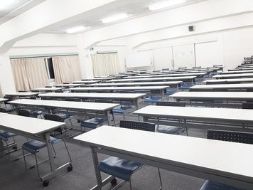 貸教室・貸会議室　内海 3F教室の室内の写真