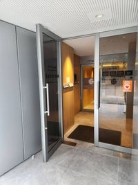 久屋大通　ナユタビル 6階【602】ミーティングルーム（個室）の入口の写真
