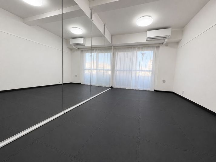 防音マットありの室内 - レンタルスタジオAiraの室内の写真